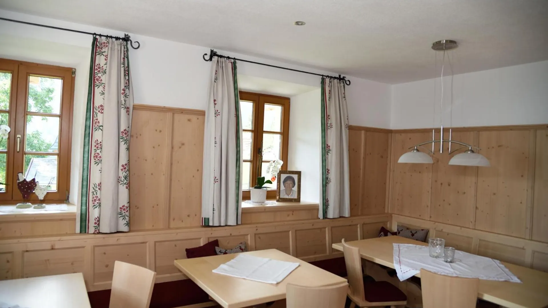 Nockhof Villa Mutters 0*, Innsbruck Austria