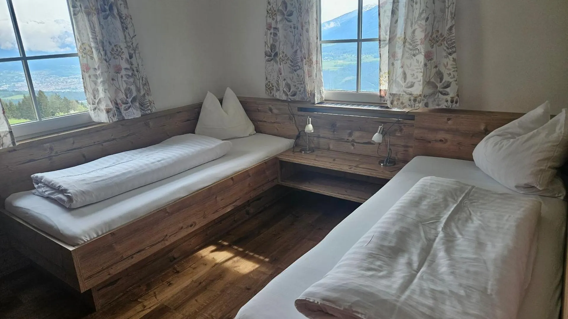 Nockhof Villa Mutters 0*, Innsbruck Austria